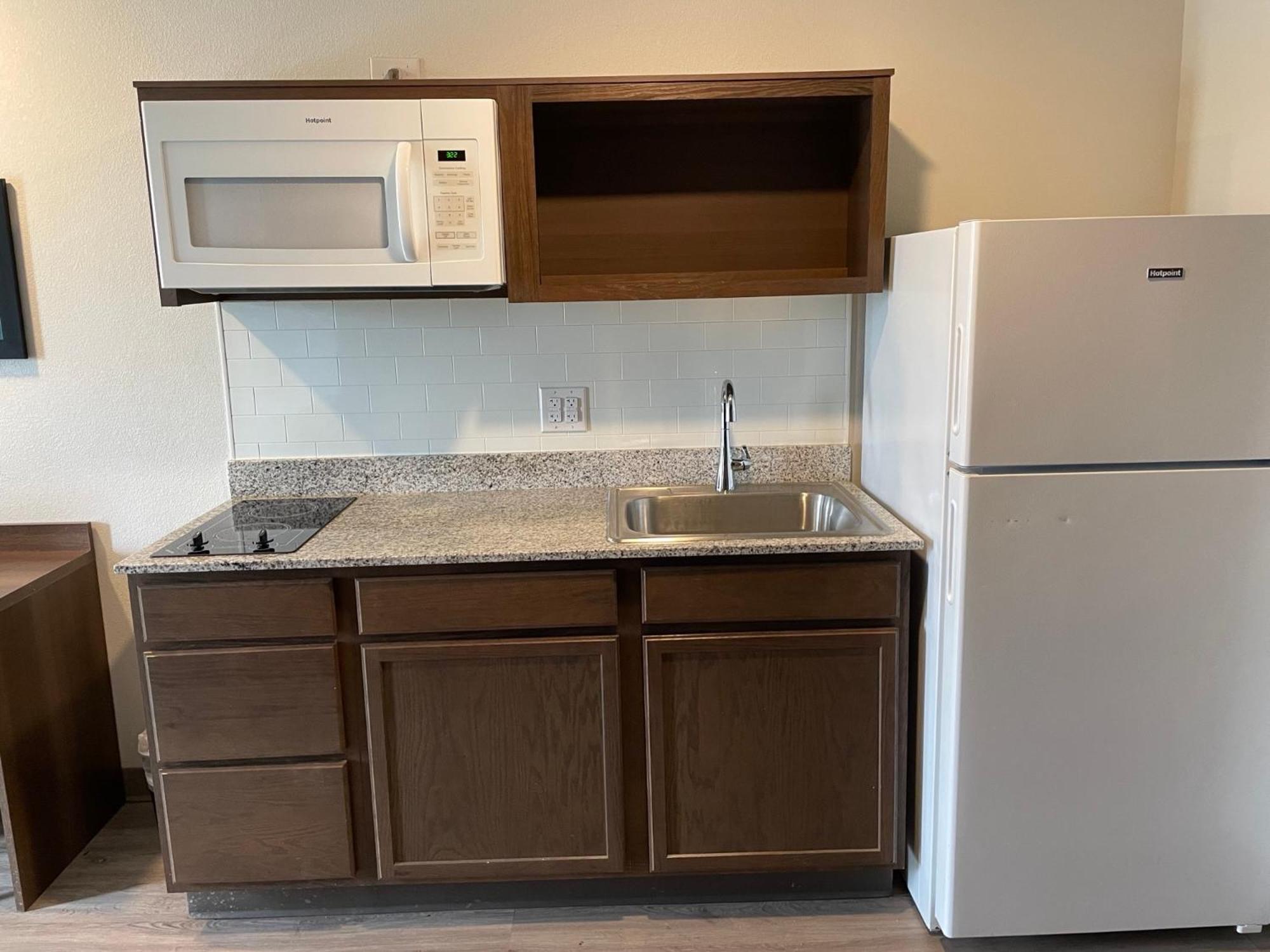 Woodspring Suites Detroit 麦迪逊高地 外观 照片